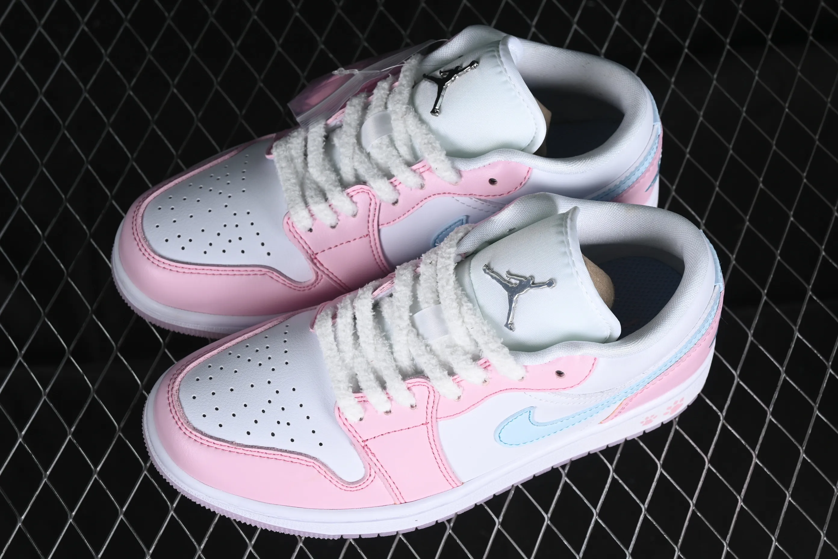 All categories Air Jordan Jordan series basketball shoes Air Jordan 1 Low Z version Air Jordan 1 Low "White/Pink Foam/Glacier Blue" AJ1 Joe 1 Valentine's Day low-top cultural casual sneakers HM3706-141